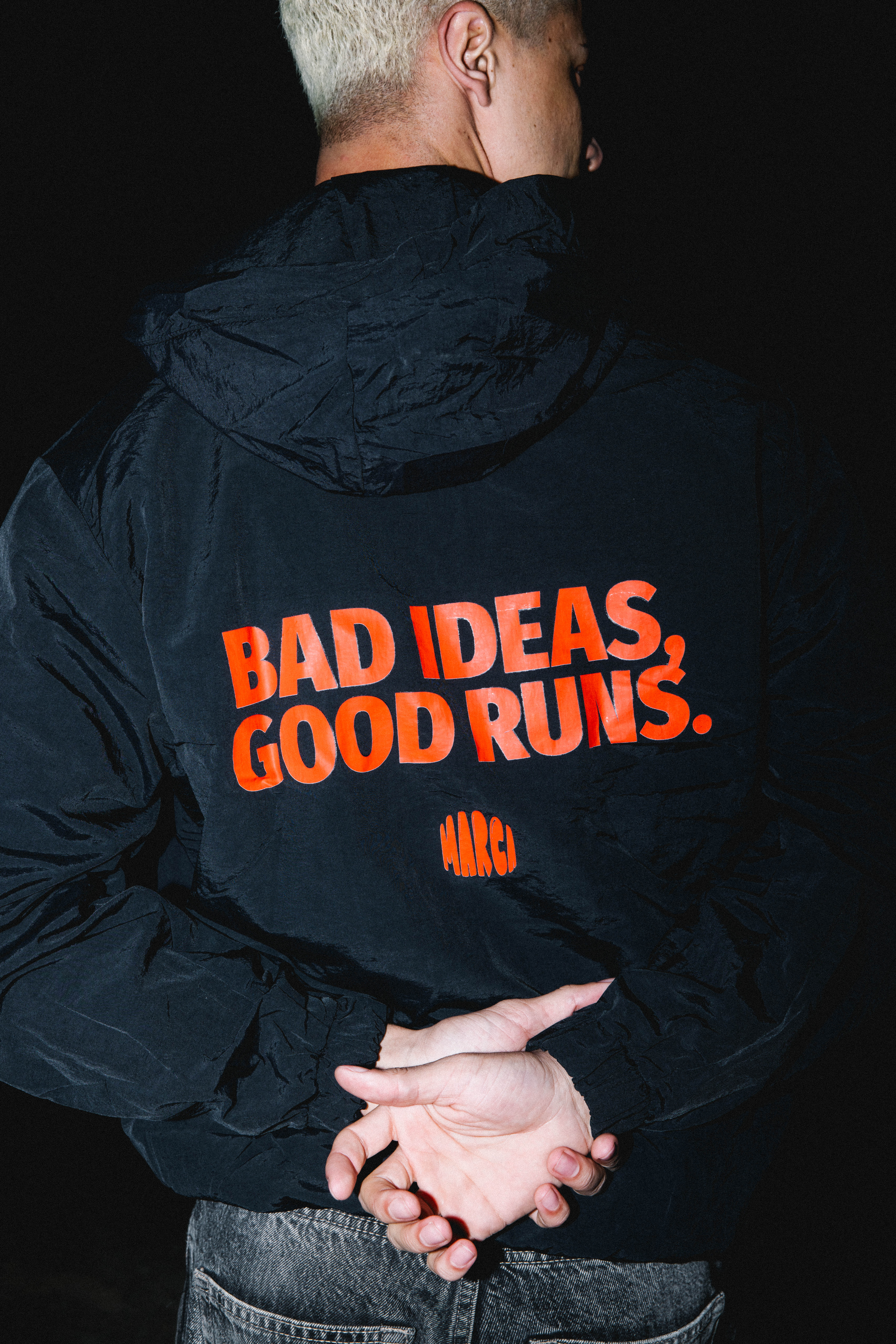 CORTA VENTO BAD IDEAS — foto 8